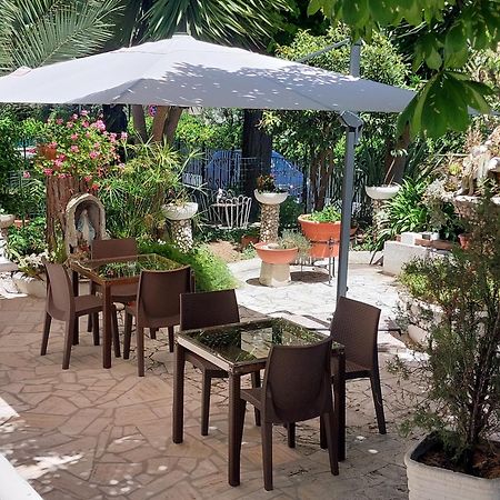B&B La Fontanella ซัน เบเนเดตโต เดล ตรอนโต ภายนอก รูปภาพ