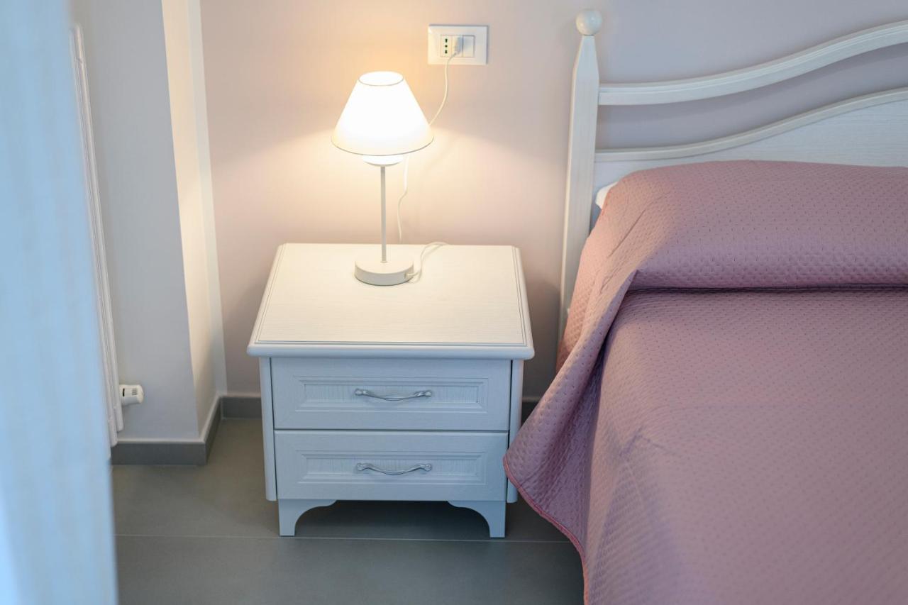 B&B La Fontanella ซัน เบเนเดตโต เดล ตรอนโต ภายนอก รูปภาพ