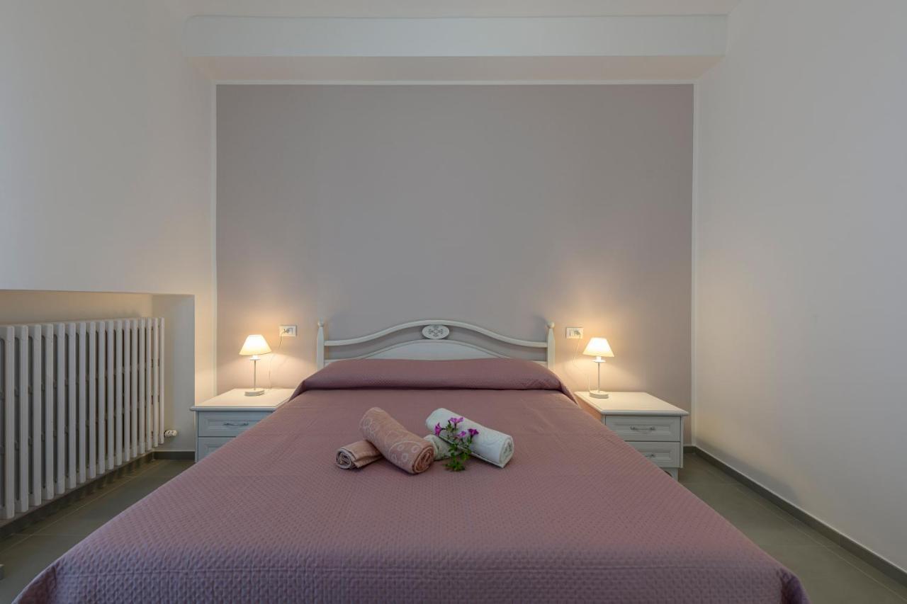 B&B La Fontanella ซัน เบเนเดตโต เดล ตรอนโต ภายนอก รูปภาพ